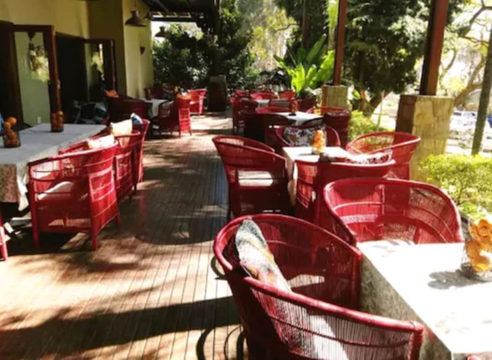 Willows Boutique Hotel 14/27