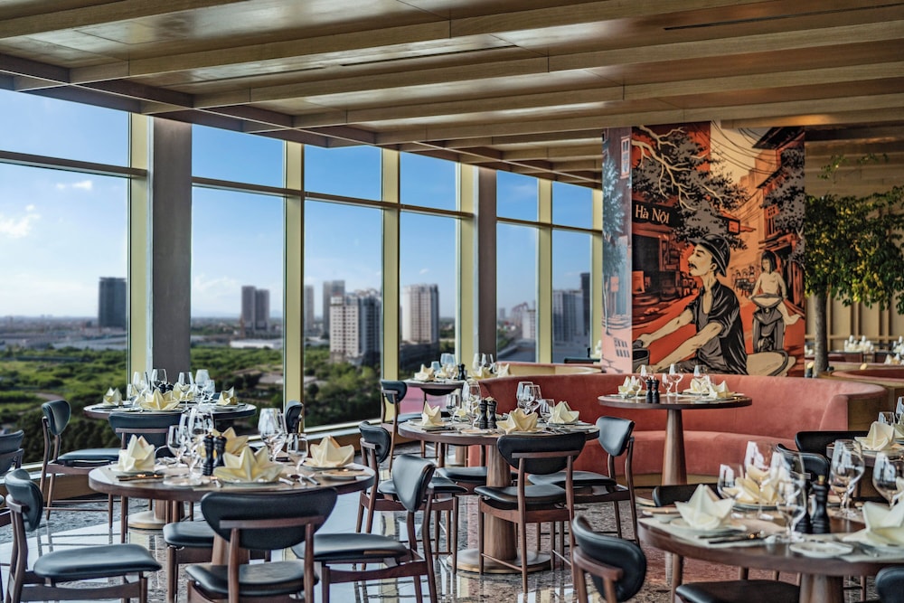 L7 WEST LAKE HANOI by LOTTE L7 RESIDENCES 56/66