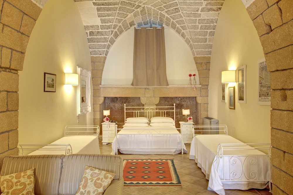 Tenuta Monacelli Masseria Giampaolo 32/80