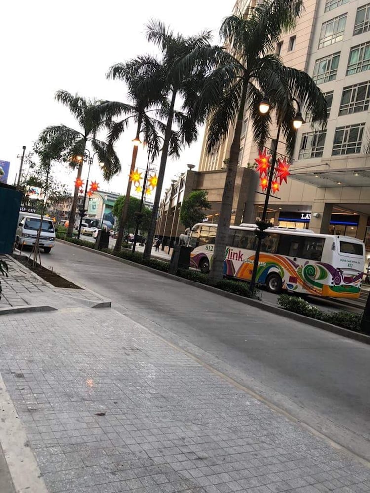 Favila Condotel Unit At 101 Newport Boulevard 21/26
