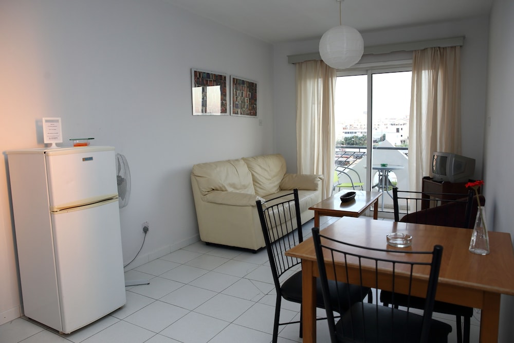 Alora Apartments 20/50