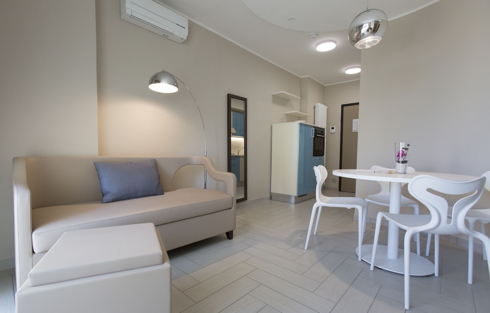 Nero D Avorio Aparthotel 28/50