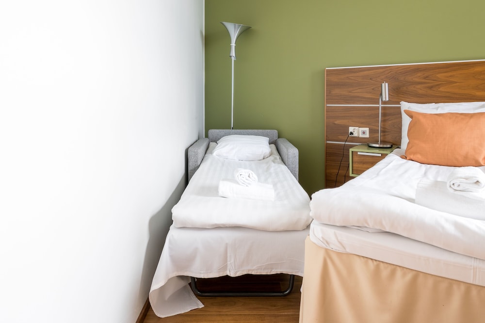 Hiisi Hotel Helsinki Jatkasaari 23/81