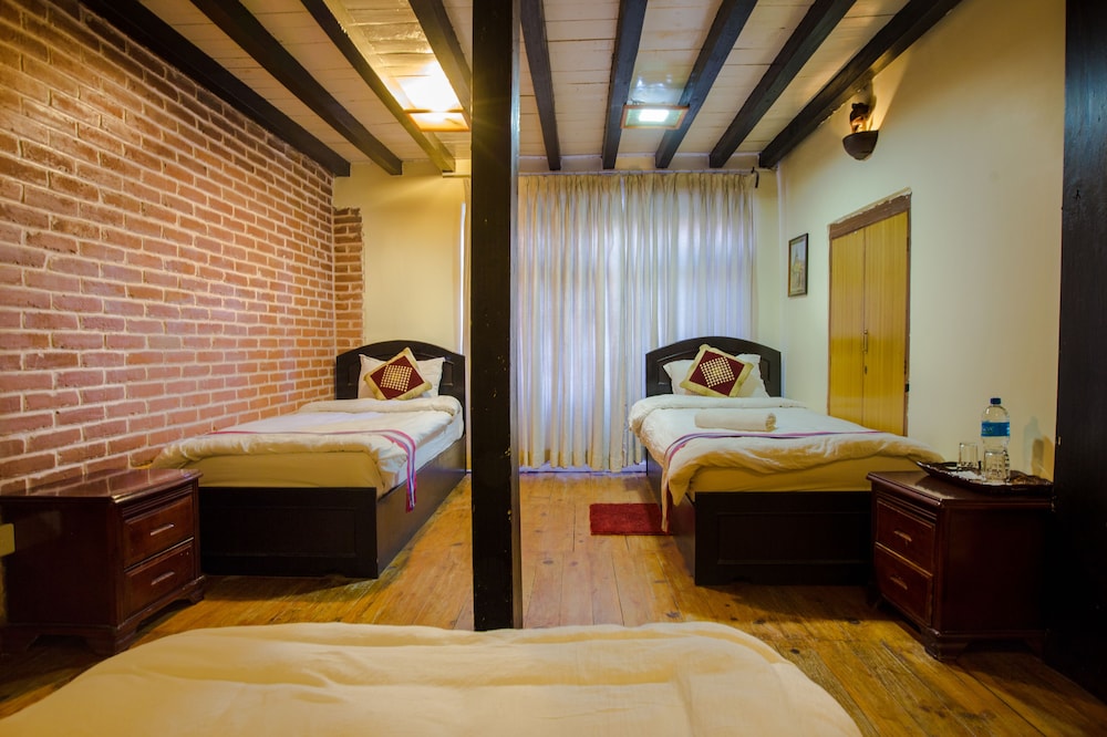 Tulaja Boutique Hotel 24/50