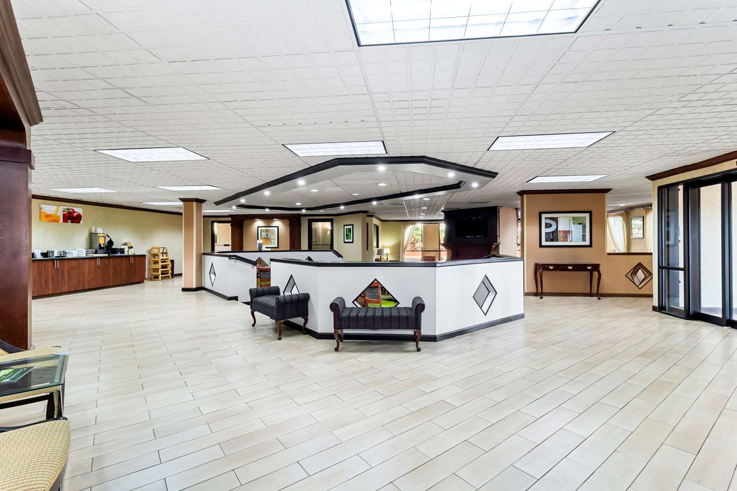 Quality Inn & Suites Florence Civic Center 12/35