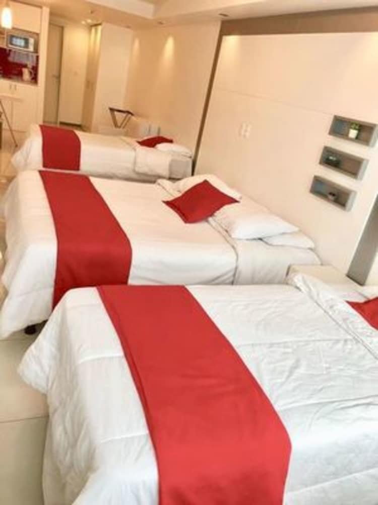 Gema Luxury Suites 32/68