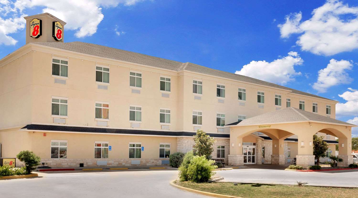 Sonesta Essential Hotels Odessa 7/9