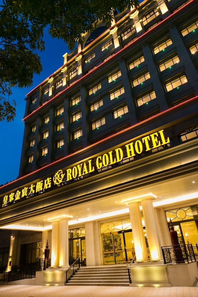 Royal Gold Hotel 3/38