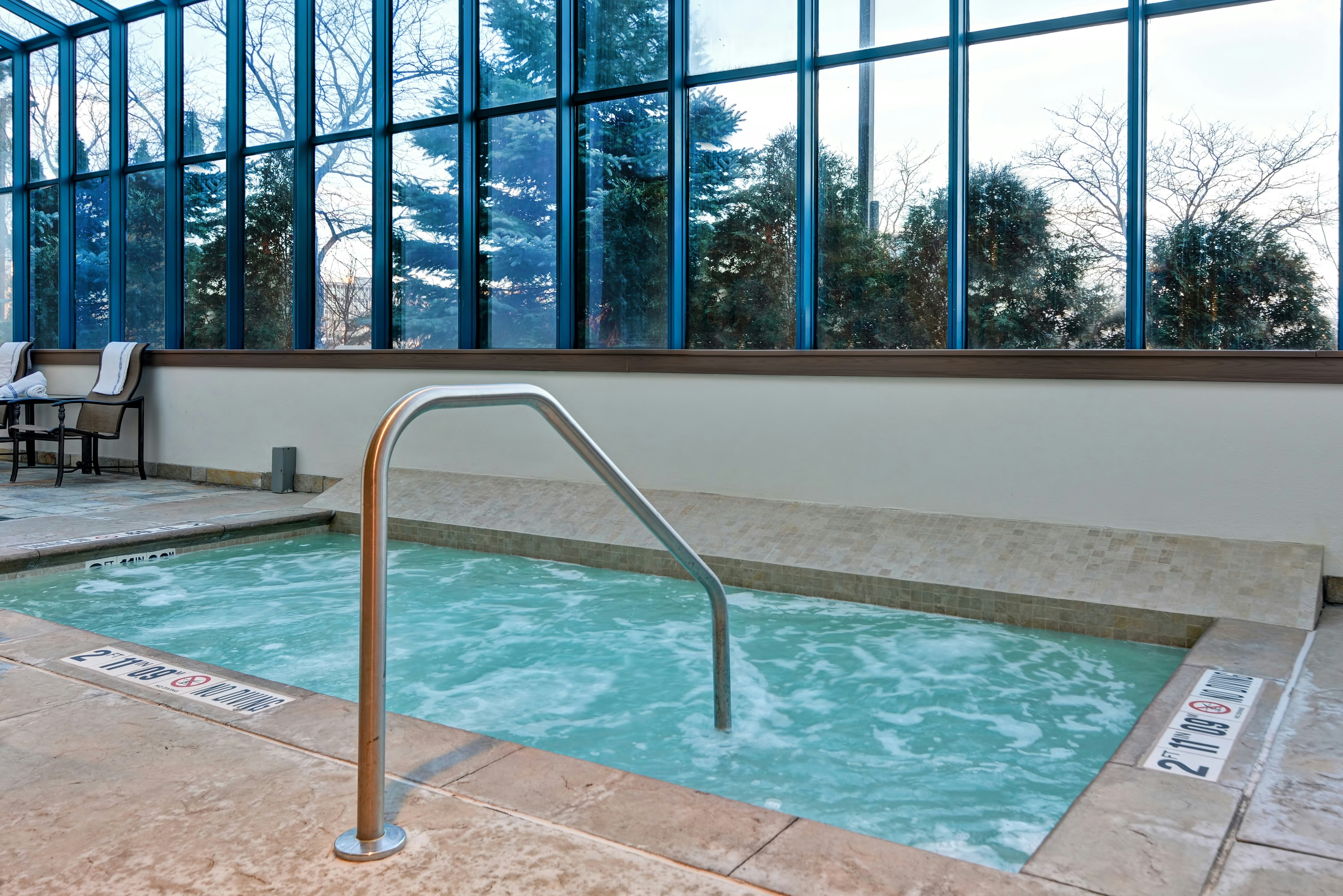 Embassy Suites by Hilton Minneapolis Airport 19/57