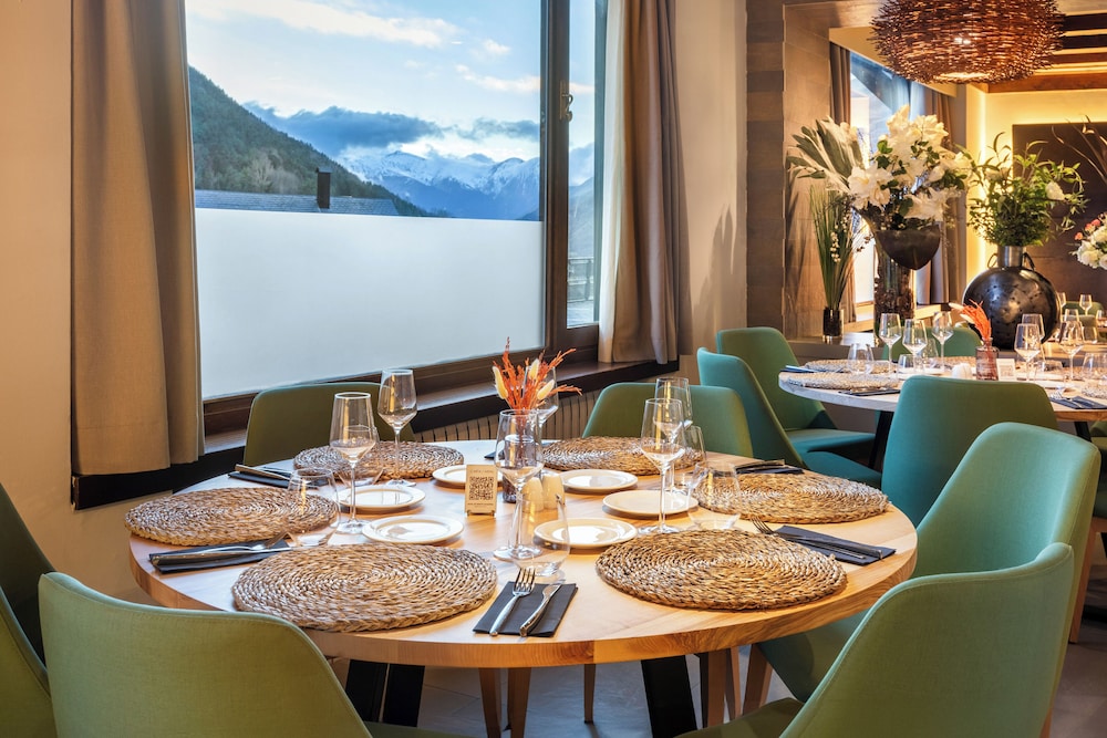 Hotel de Tredos Baqueira Affiliated by Melia 48/61