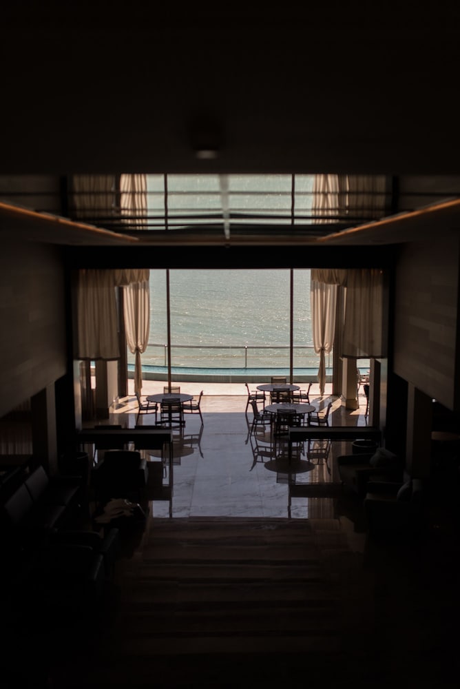 Vogal Luxury Beach Hotel & Spa 38/48