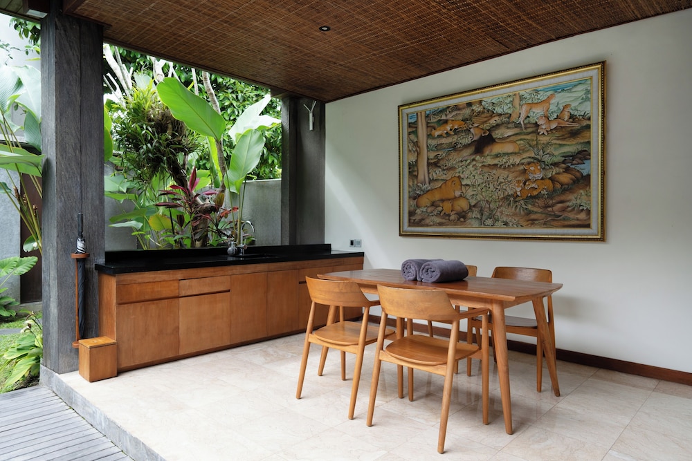 JAPA Suites and Villas 4/91