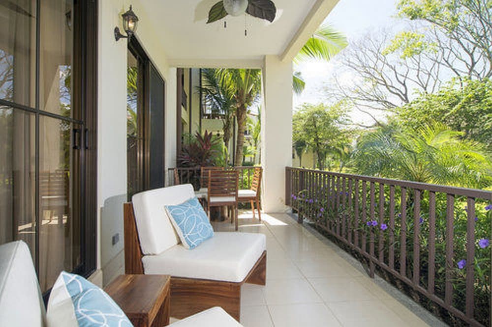 Breeze Private Residence Club 8/64