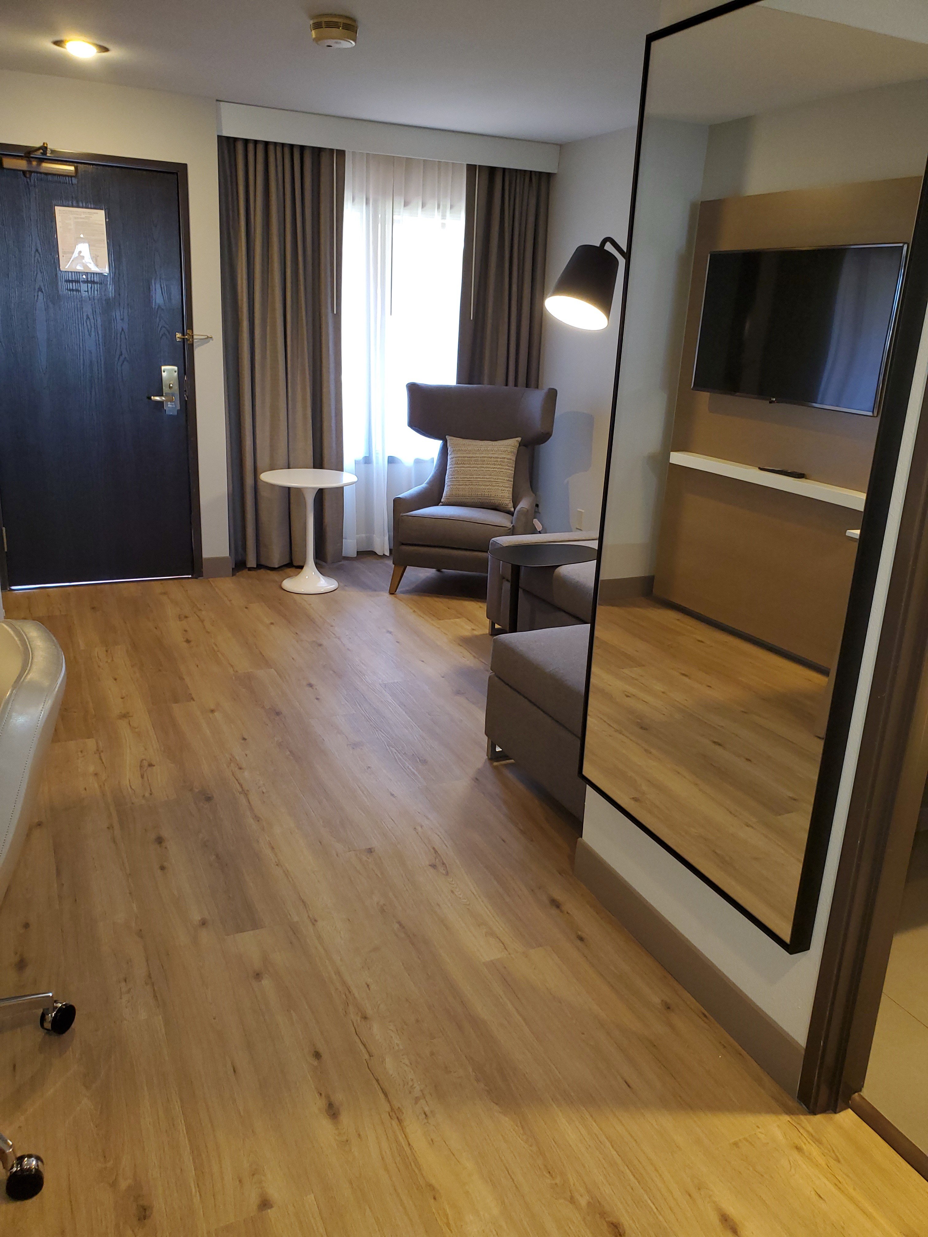 Radisson Hotel Colorado Springs Airport 11/42