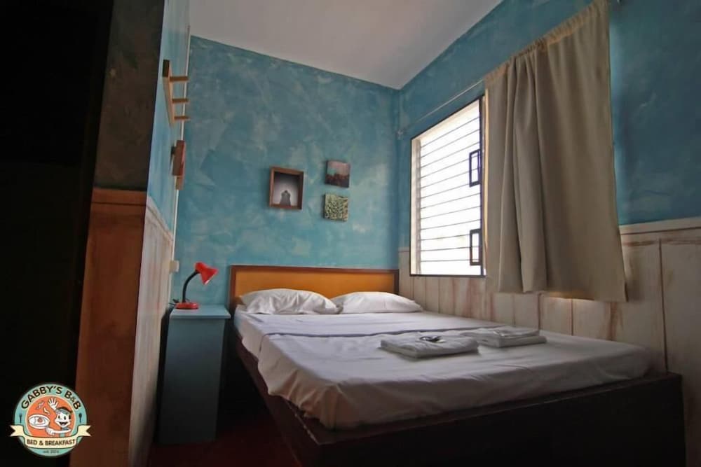 Gabby Apos S Bed And Breakfast 9/50