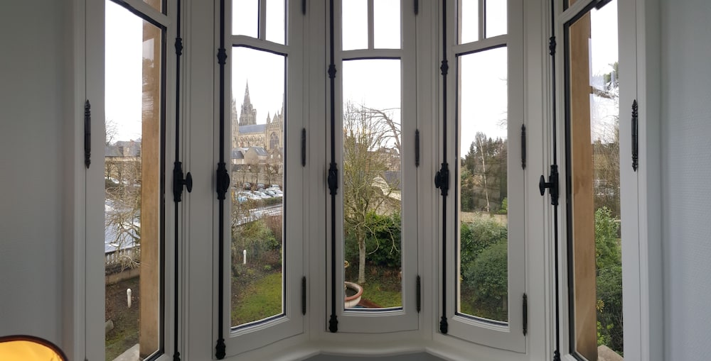 Castel Bayeux Guesthouse 19/50