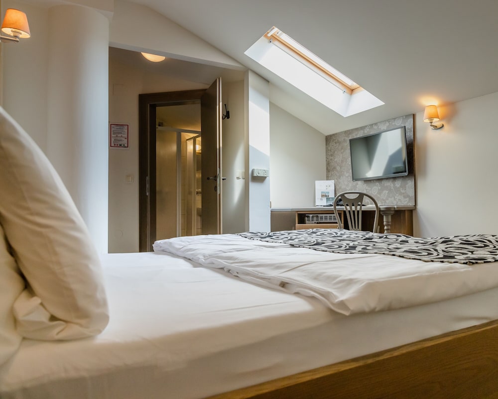 Hotel Piran 25/42