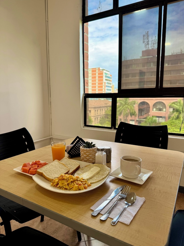 Hotel Plaza Mayor 43/64