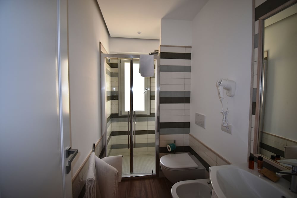 Melody Sorrento Suites 29/44