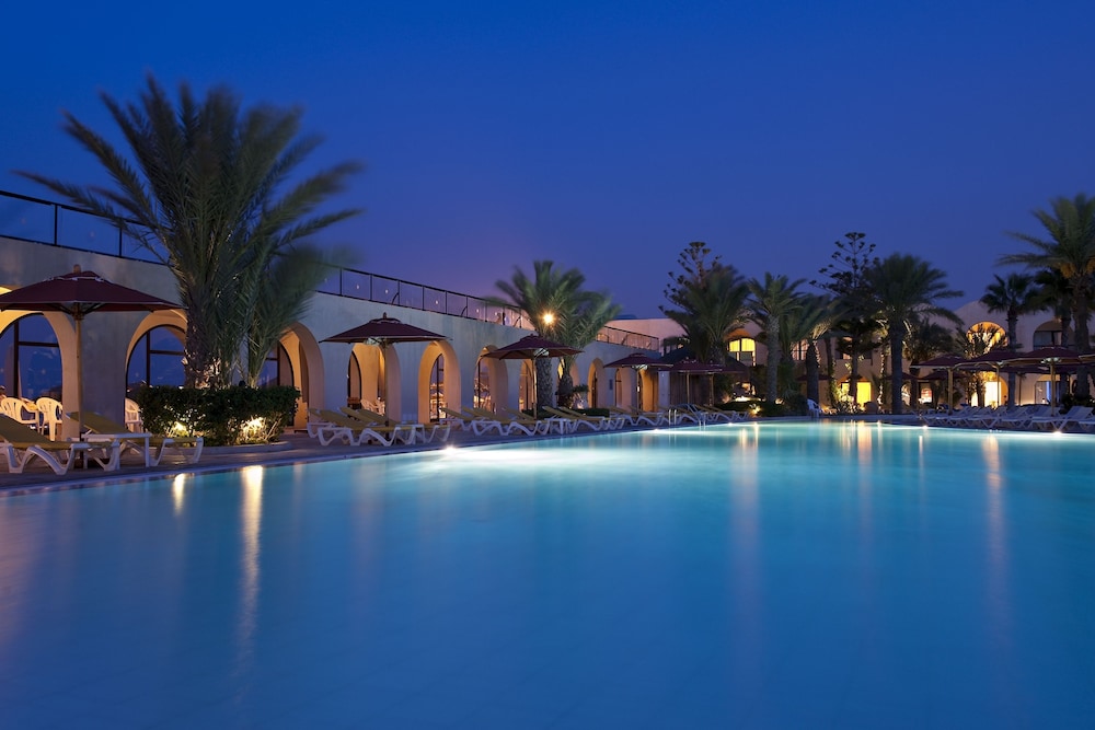 Sentido Djerba Beach 8/73