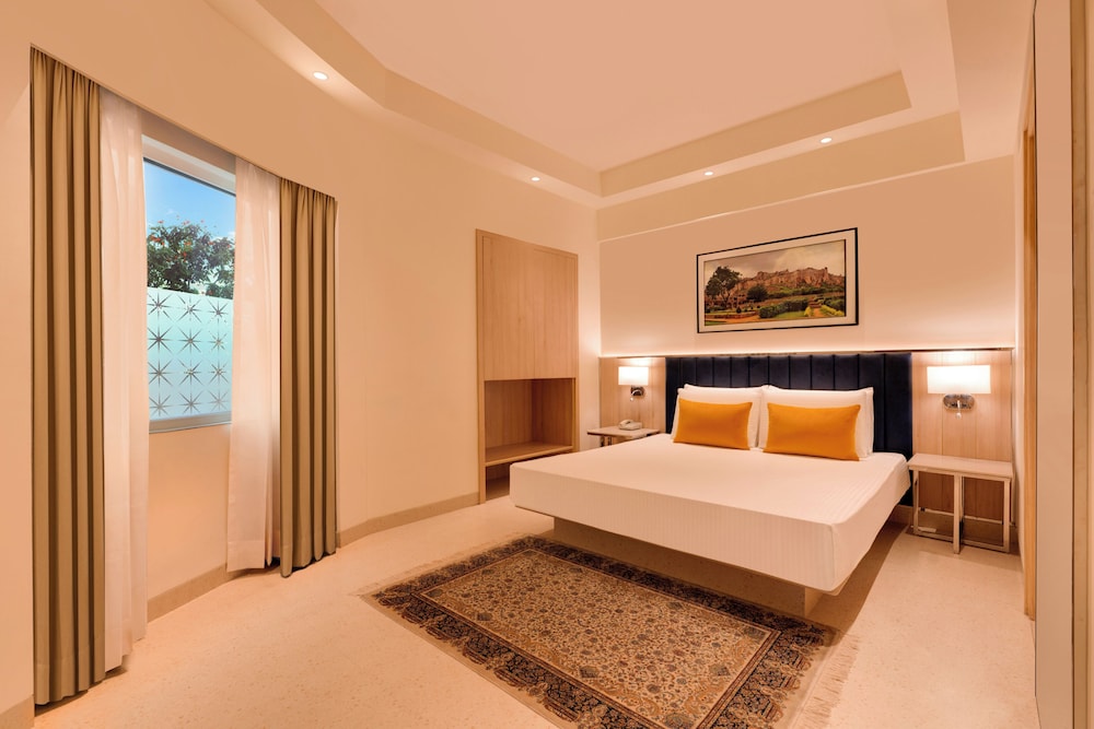 Lemon Tree Premier Hitec City 12/61