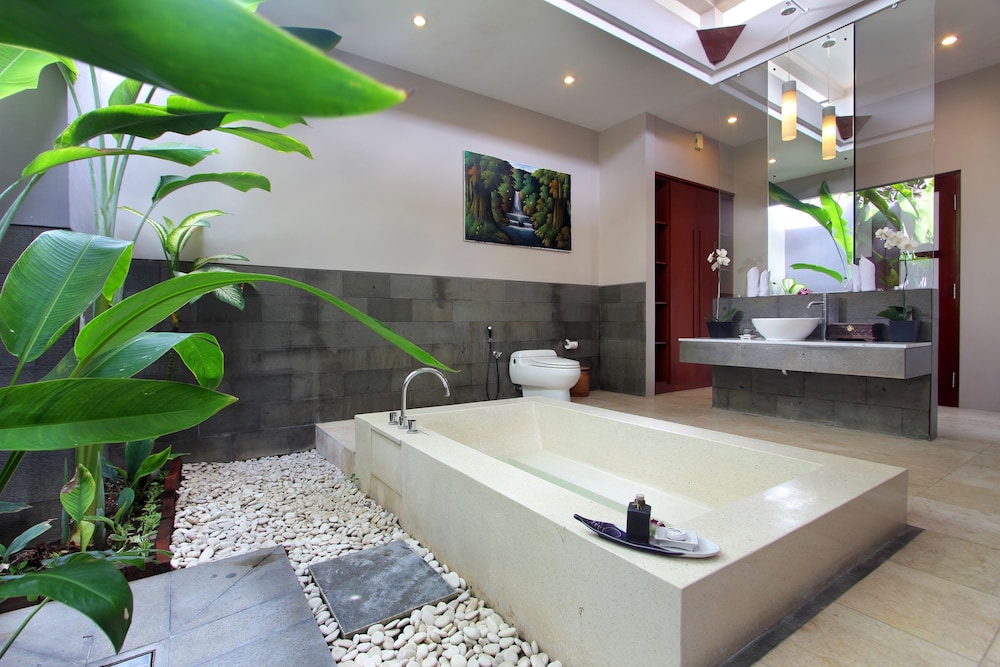 ARIA EXCLUSIVE VILLAS AND SPA 4/50