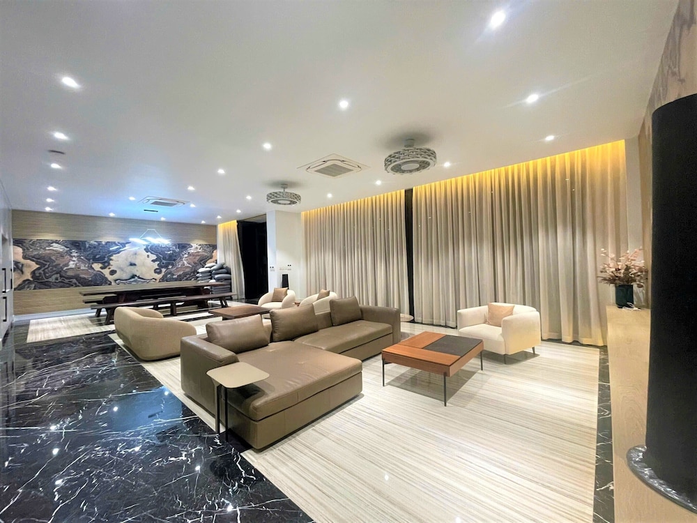 Sanctuary Resort Community 36/75