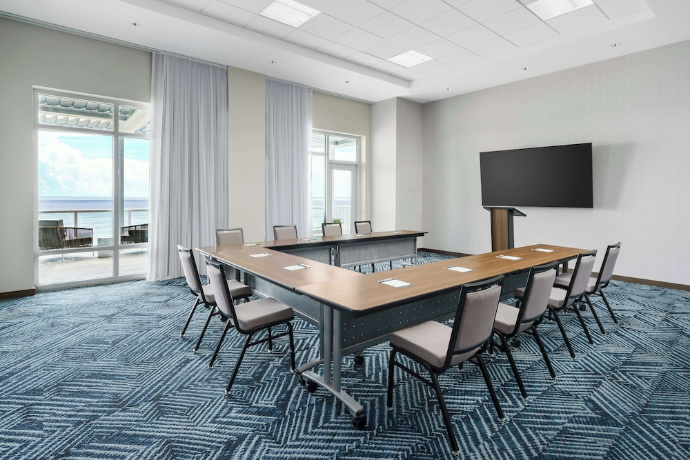 Hyatt Place Panama City Beach 36/49