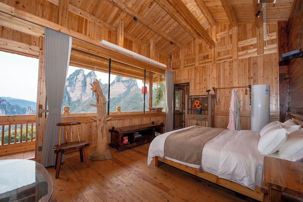 Luxury, King Bed