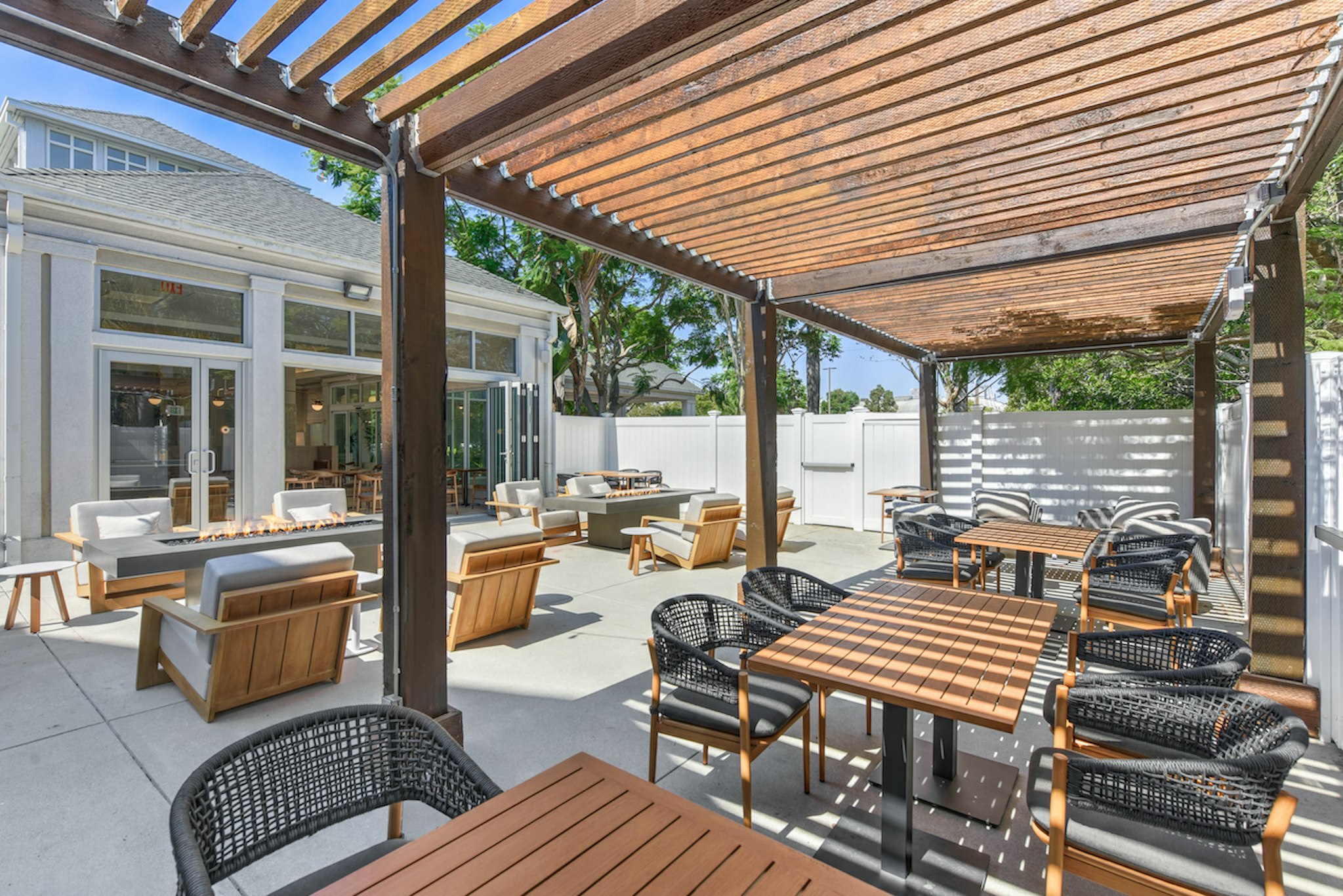 Hilton Garden Inn LAX/El Segundo 15/32