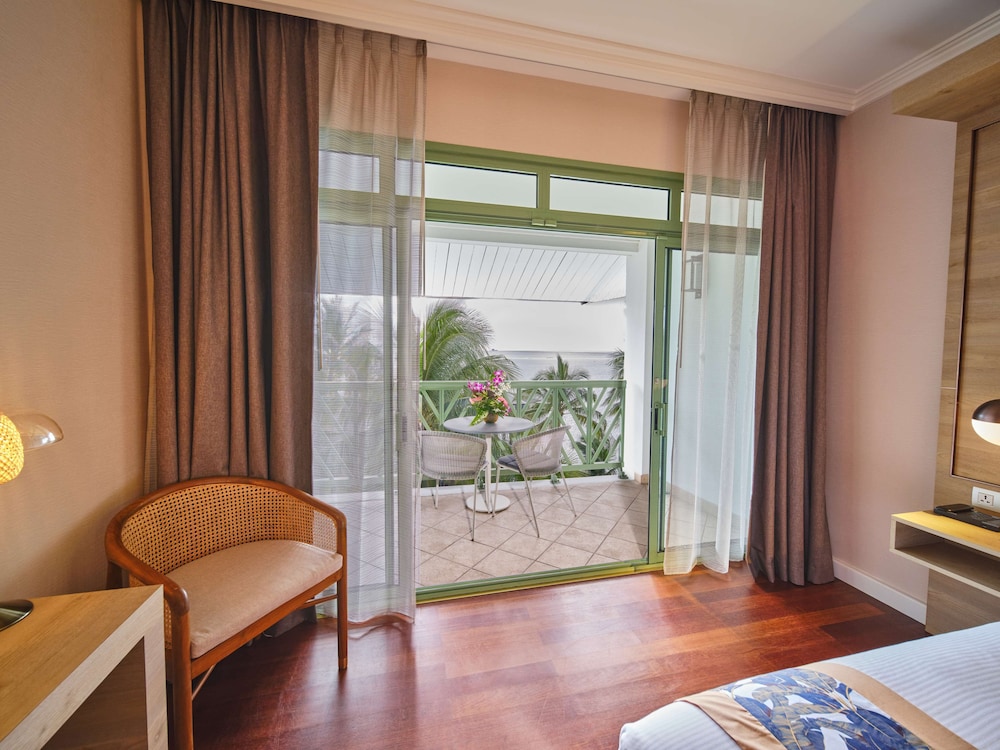 Hilton Hotel Tahiti 28/69