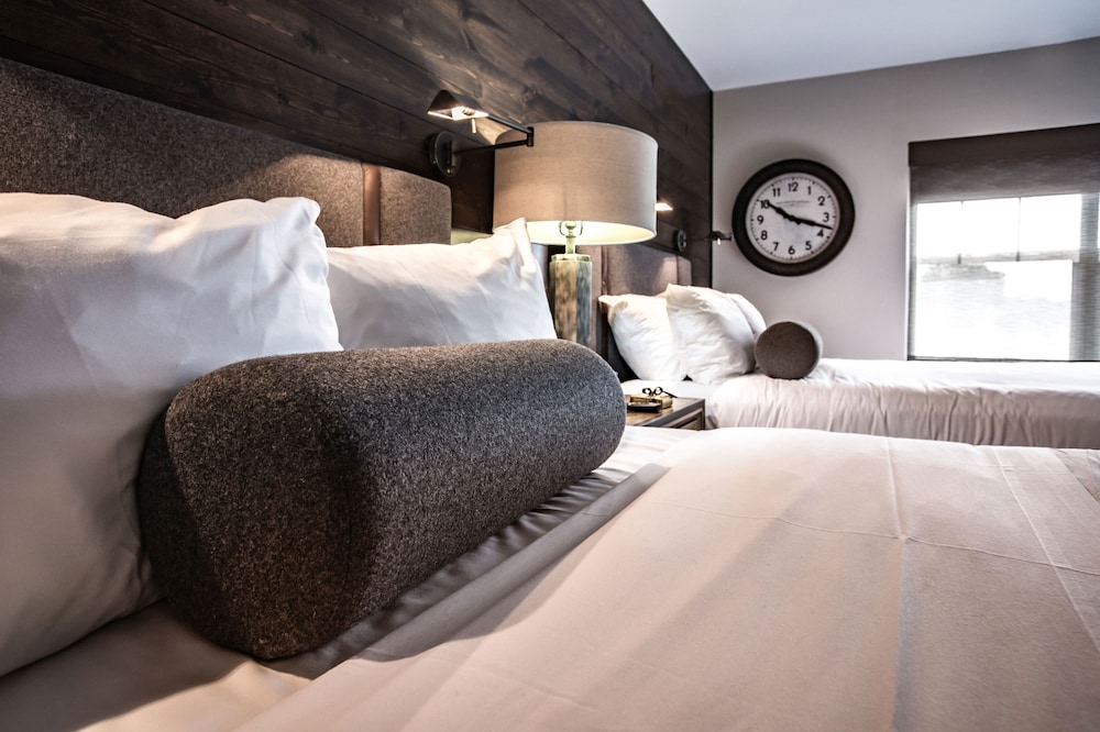 Ironworks Hotel 20/48