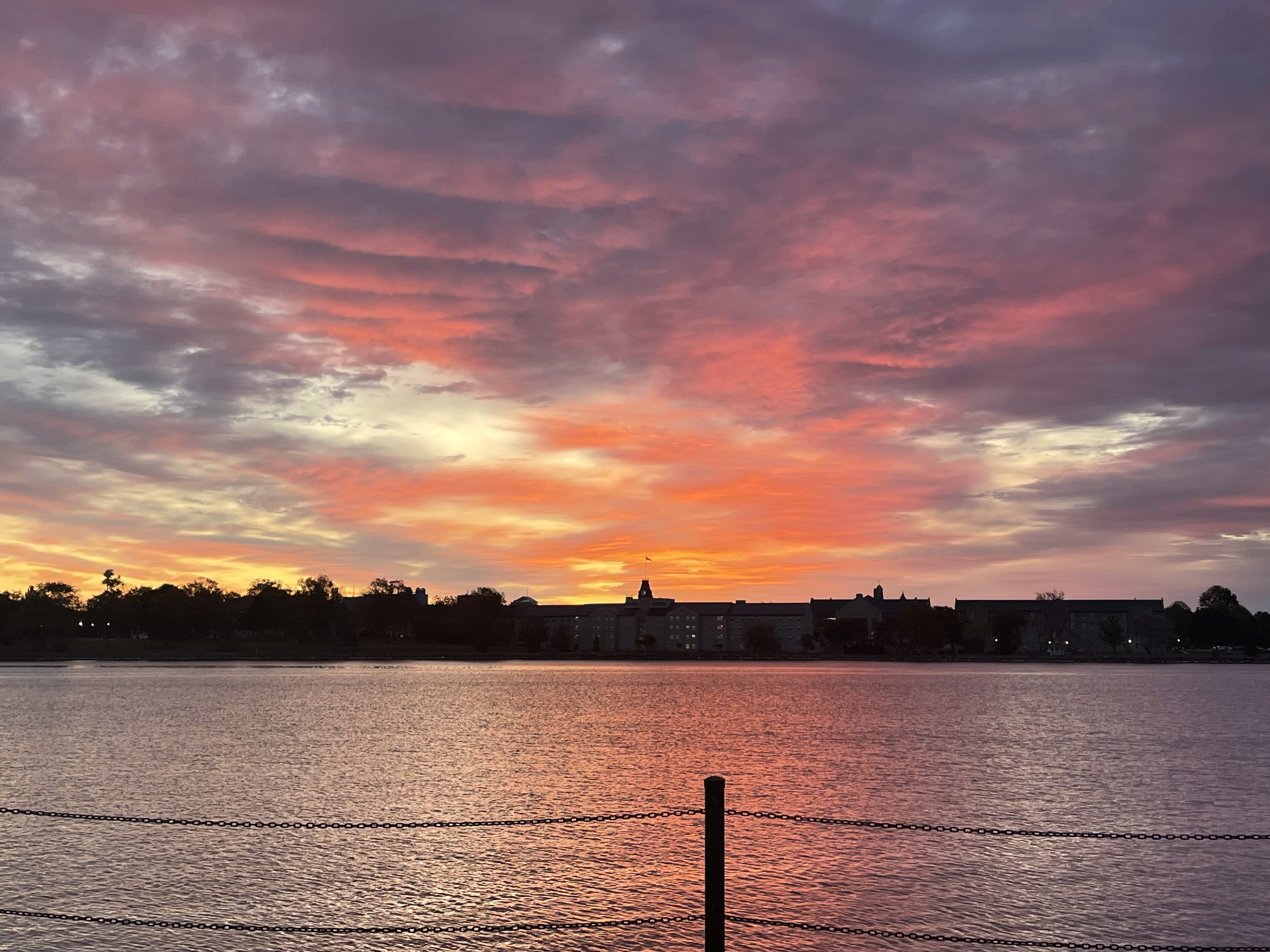 Holiday Inn Kingston Waterfront 66/71