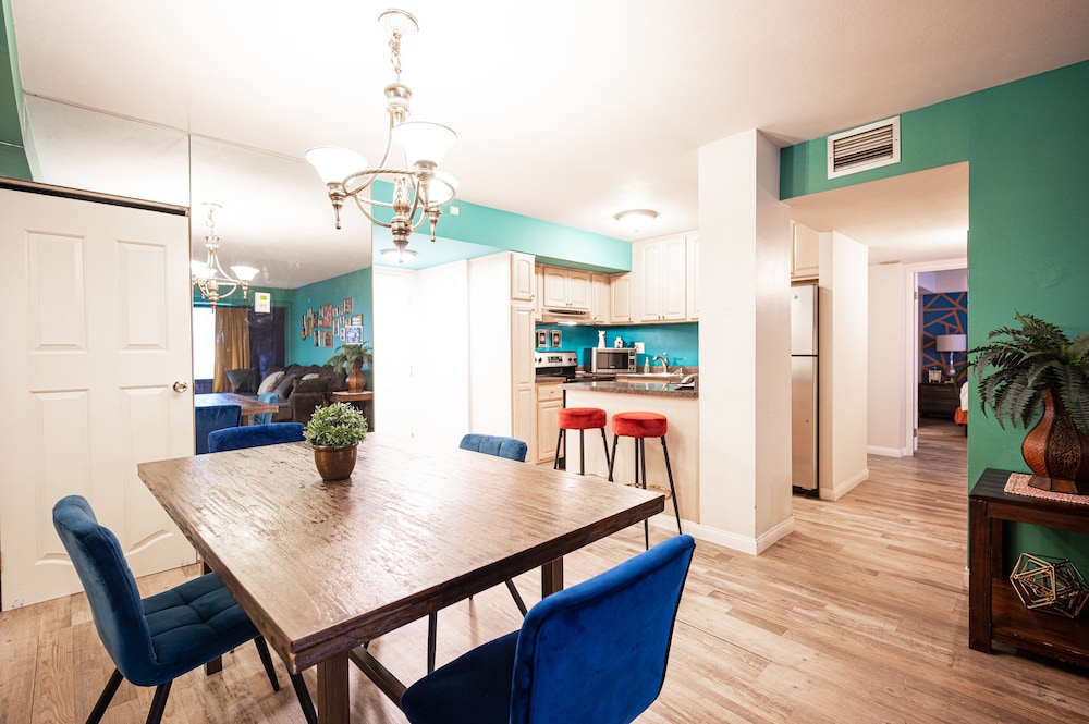 Stay Together Suites 2Bd-2Ba Apartment 40/61