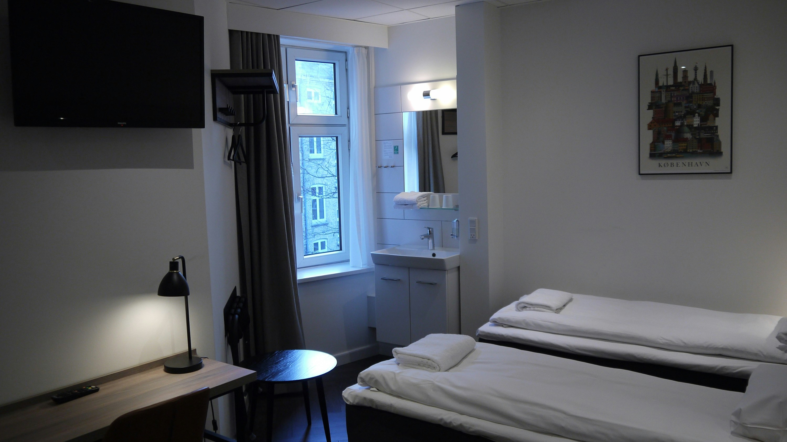 Go Hotel Saga 25/77