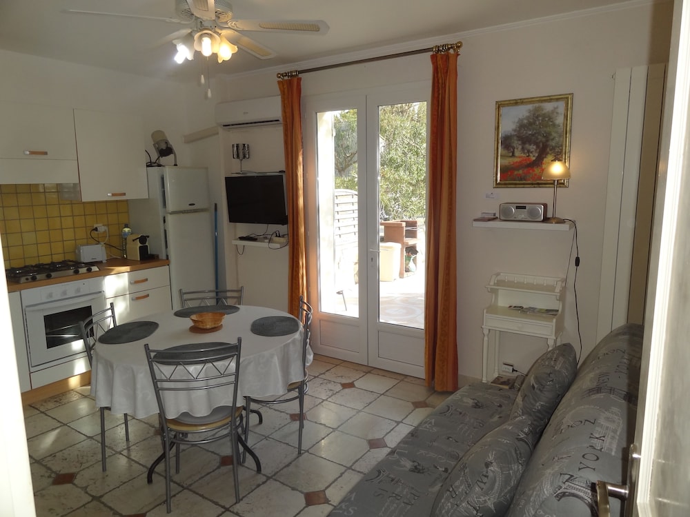 Locations Des Alpilles 20/50