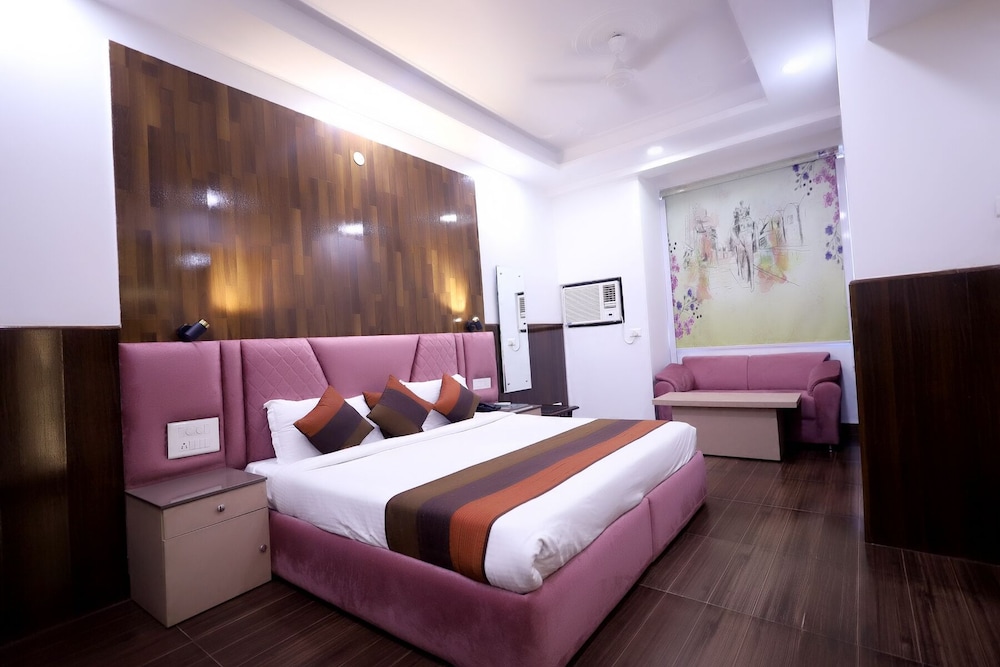 Hotel Krishna Sagar(Raj Nagar) 28/62