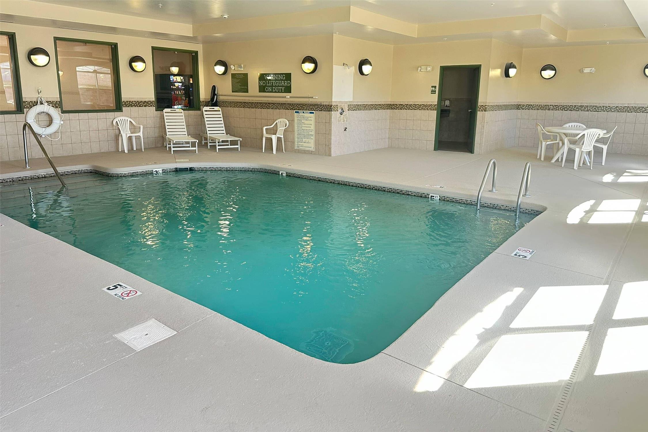Comfort Inn & Suites Concord (Kannapolis) 18/51