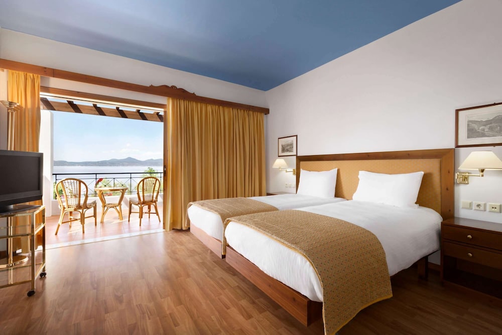 Ramada By Wyndham Loutraki Poseidon Resort 14/63