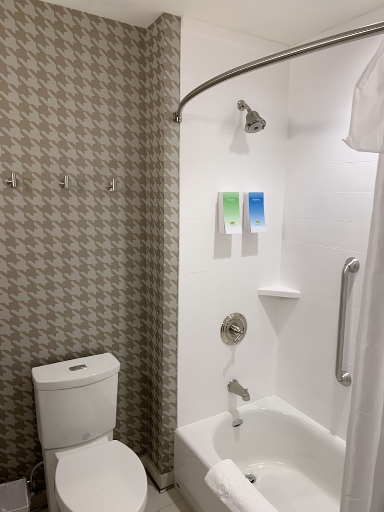 Home2 Suites By Hilton Charlotte Uptown Nc 13/58