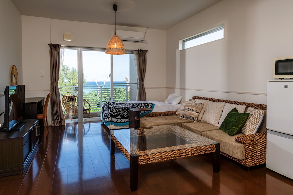 Odysis Onna Resort Hotel 49/72