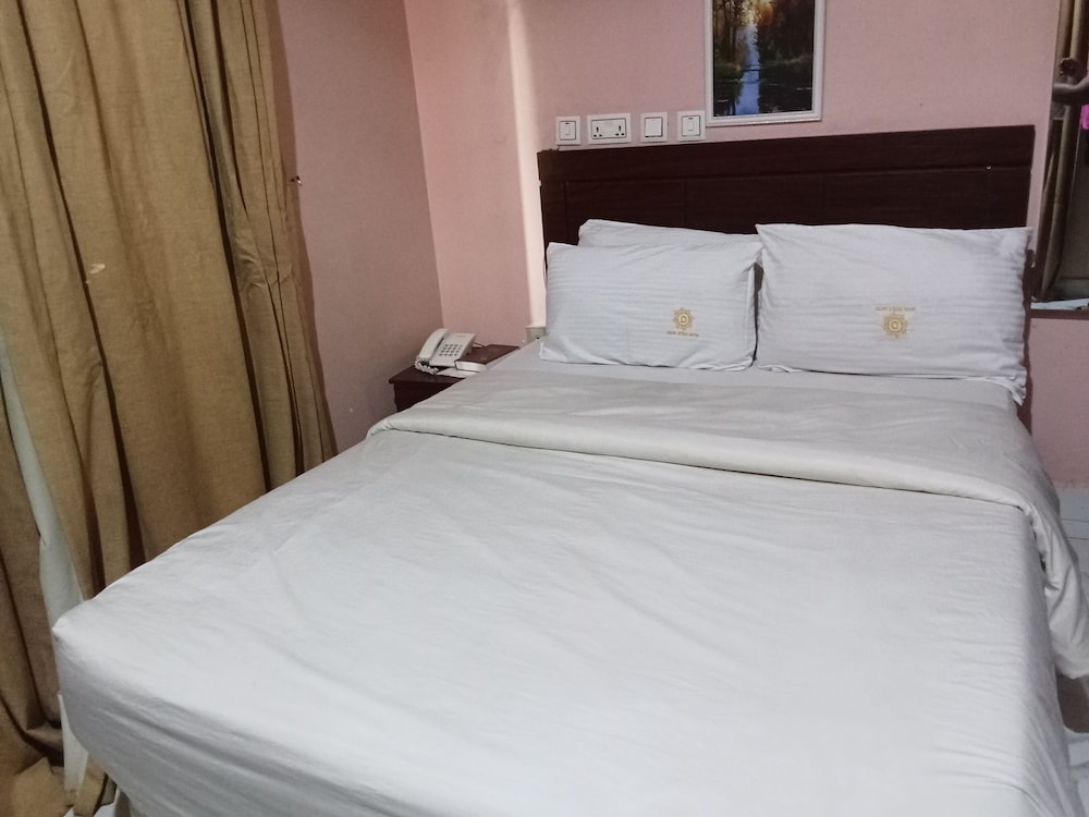 Degok Hotel 16/50