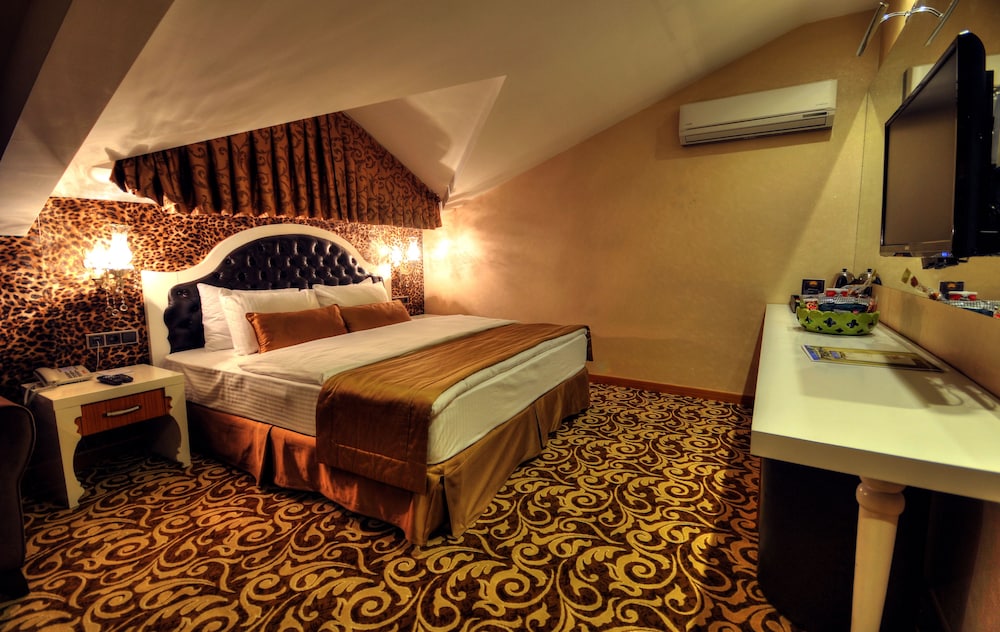 Golden Deluxe Hotel 19/39