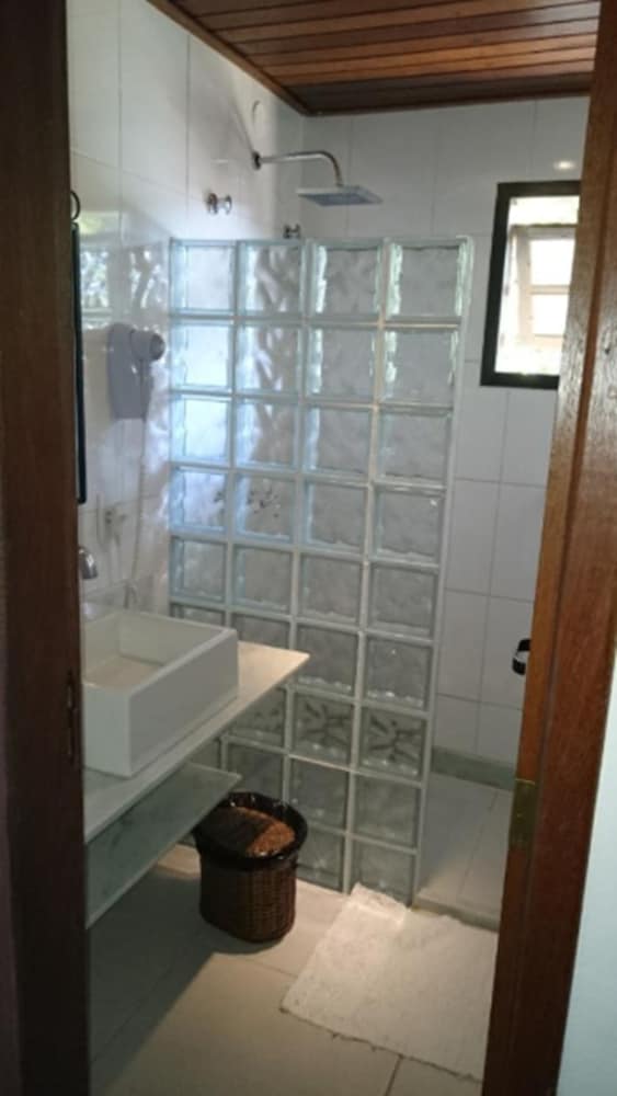 POUSADA DO NAMORADO 32/33
