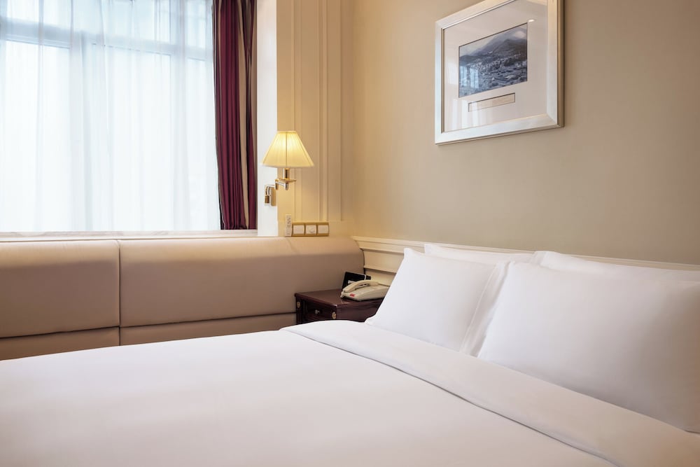 غرفة بريميوم بسرير كينج