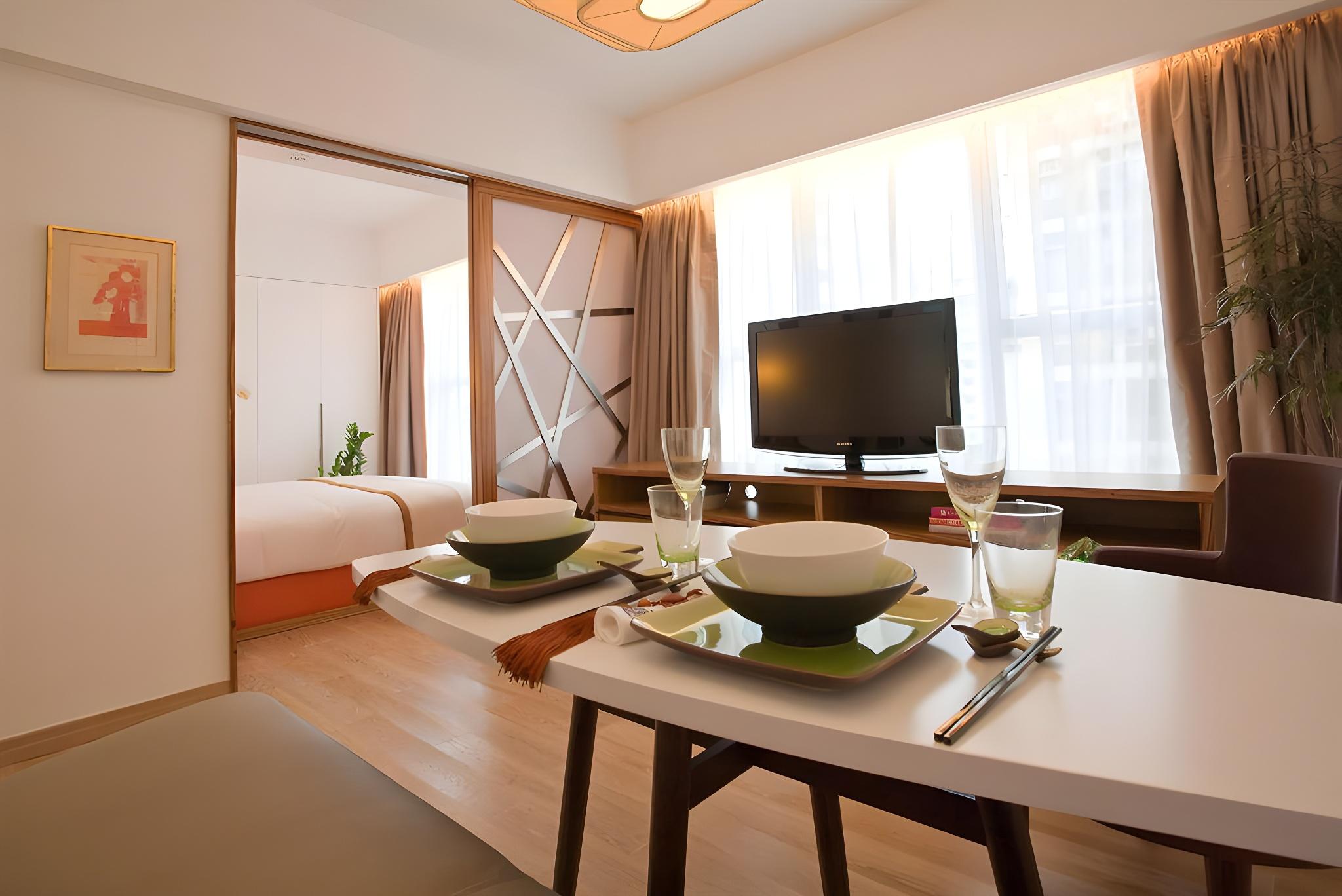 CHI Residence 279 24/27