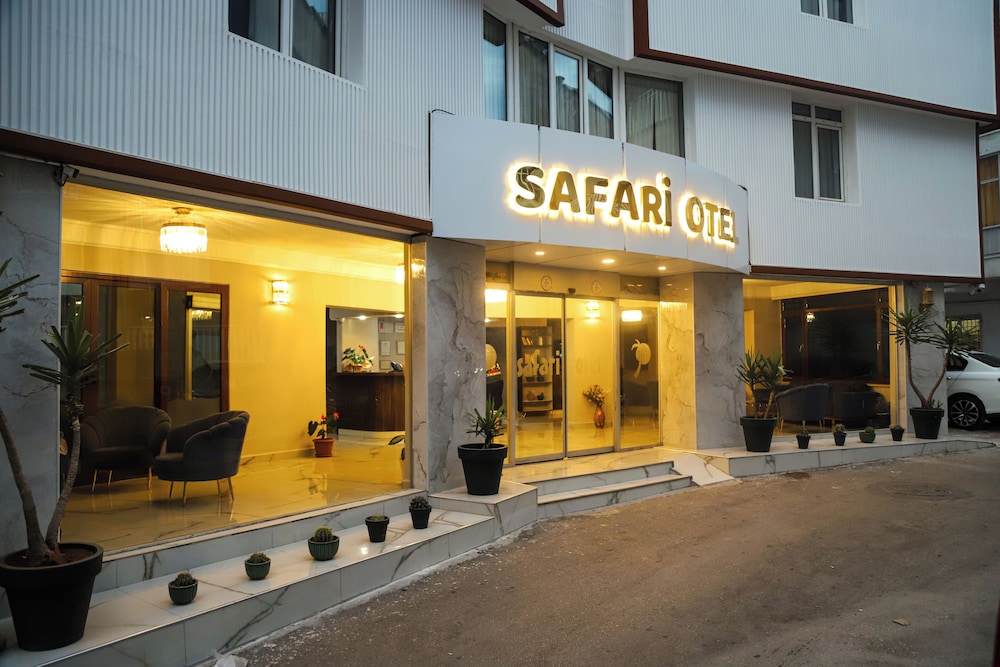 Safari Hotel 28/34