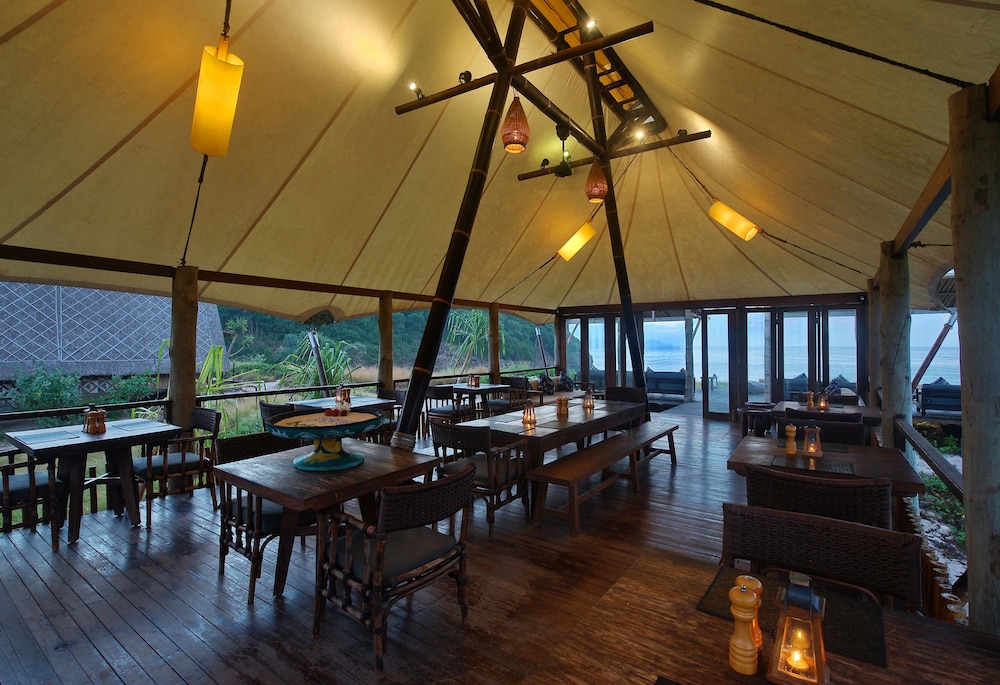 Jeeva Beloam Beach Camp 39/58
