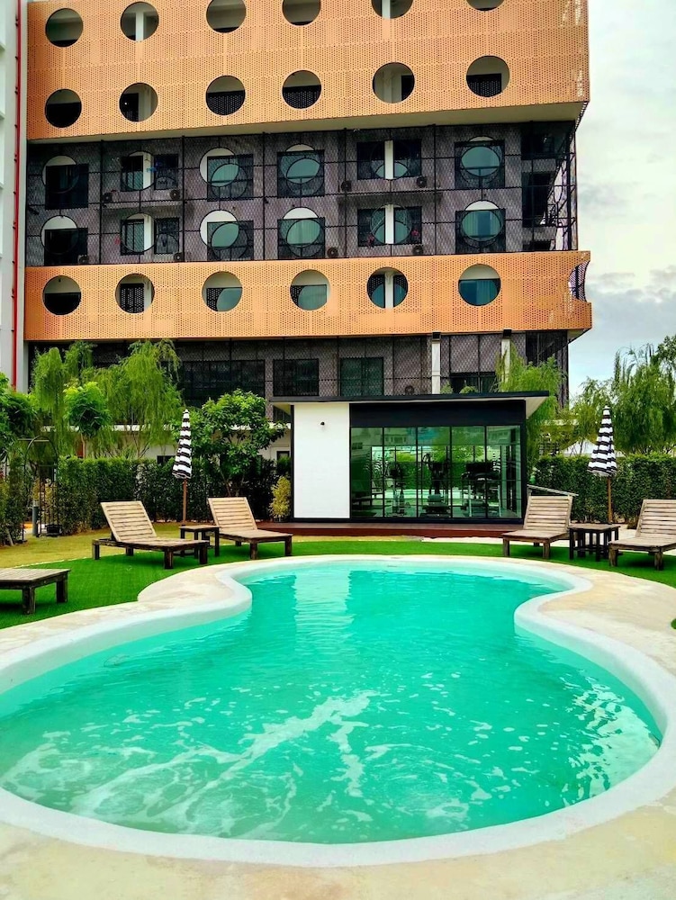 Hotel Fuse Rayong 3/50
