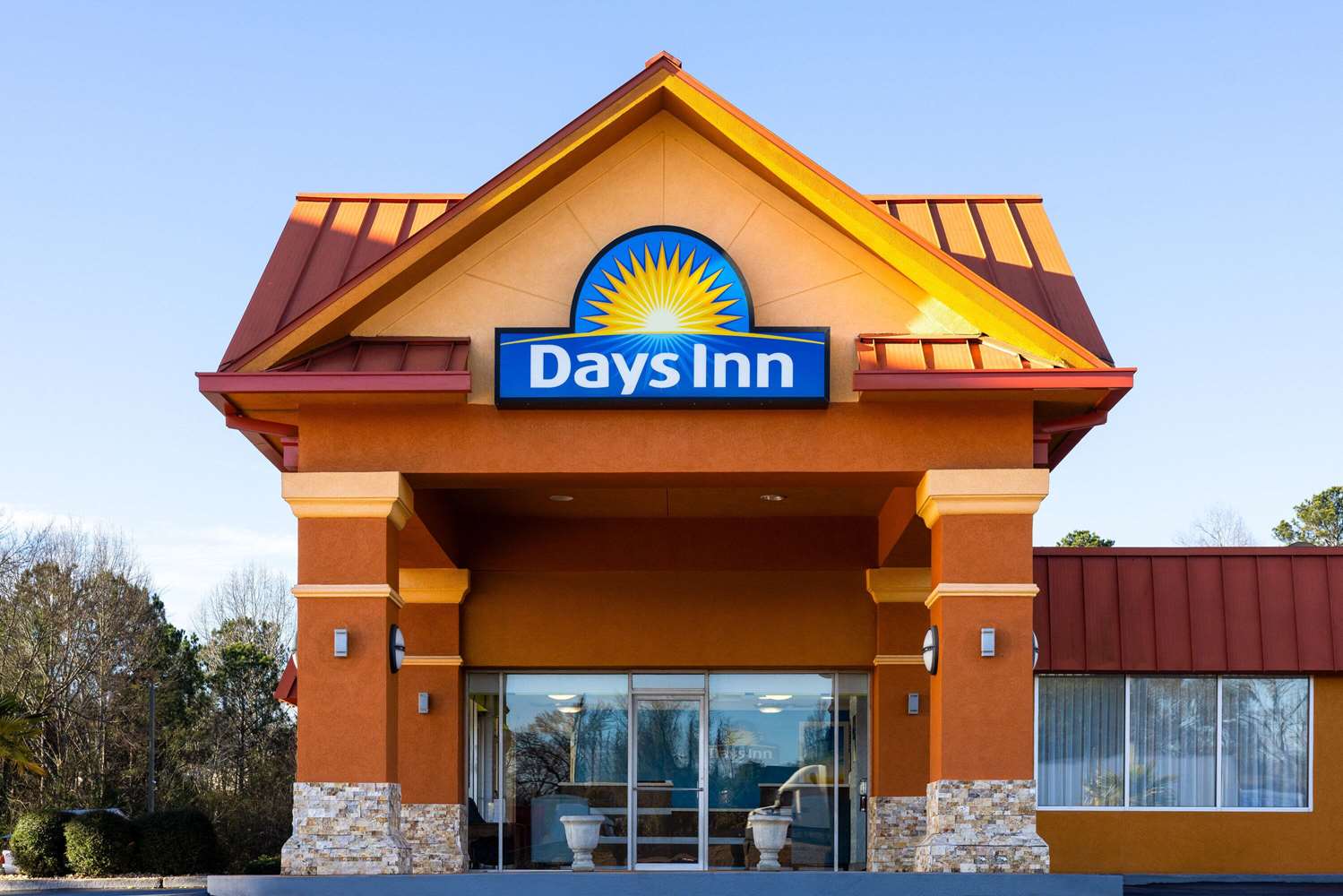 Days Inn by Wyndham Forsyth 1/21
